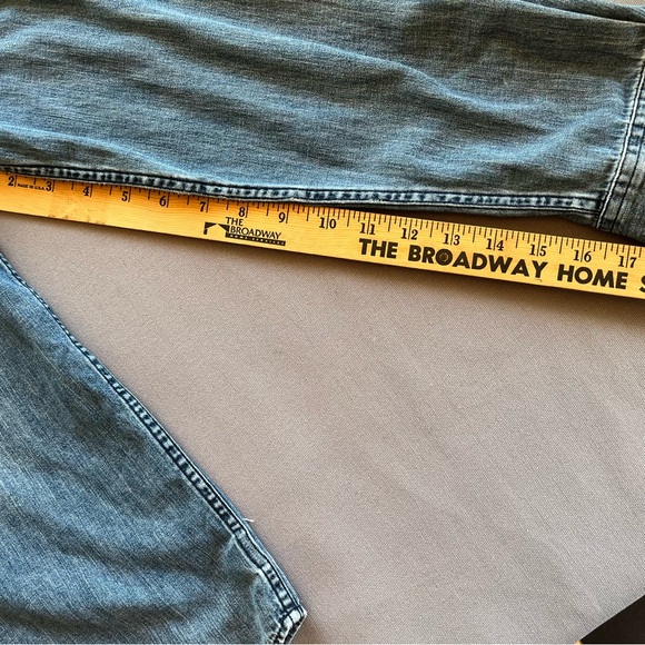 Lucky Brand Men’s Classic Fit Denim Shirt L/S Collared Shirt Size Medium - Picture 9 of 10